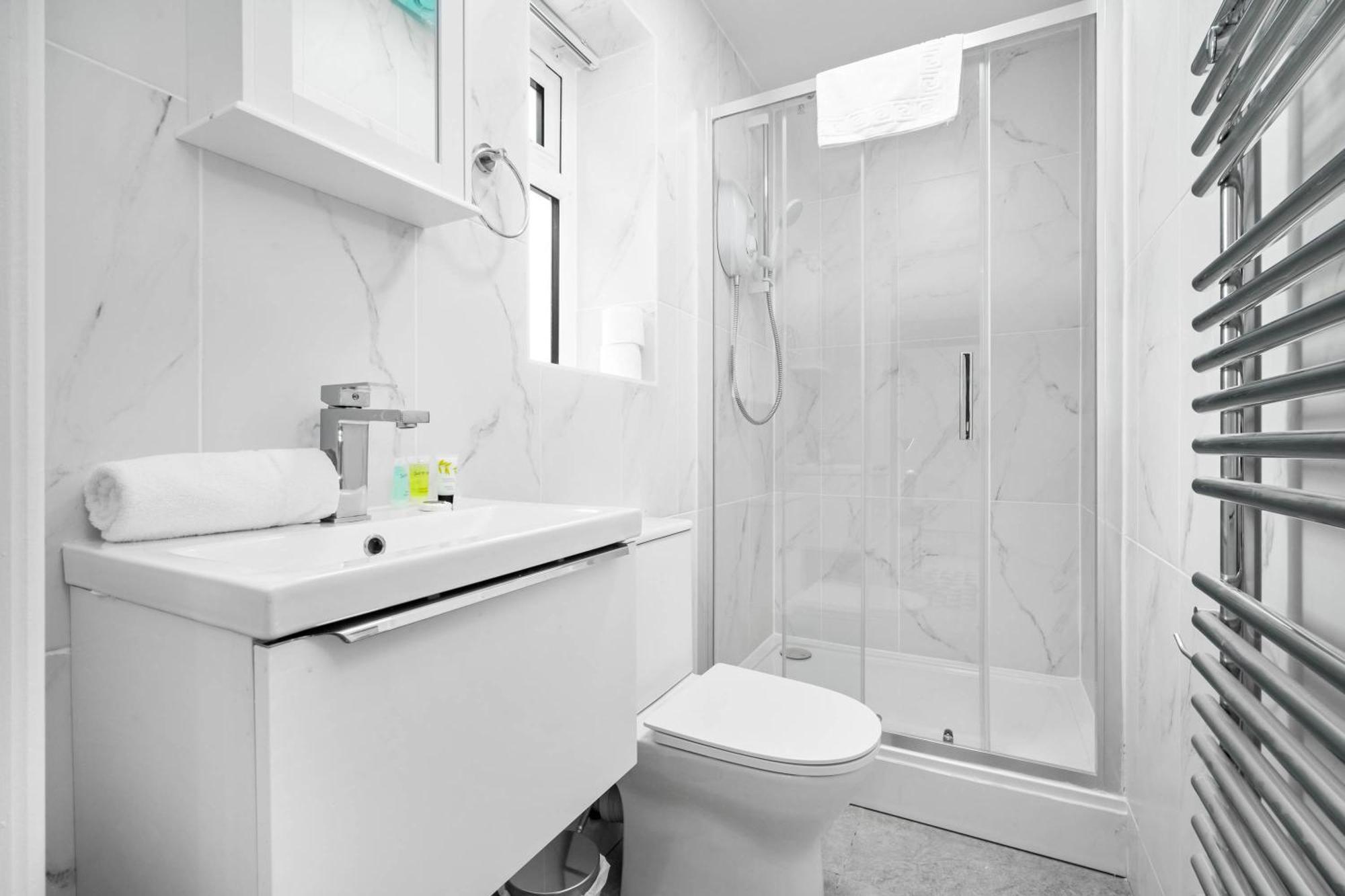 Luxury 3 Bedroom Apartment - Terrace - Near City Centre - Wifi - Smart Tv 1Mr Birmingham Ngoại thất bức ảnh